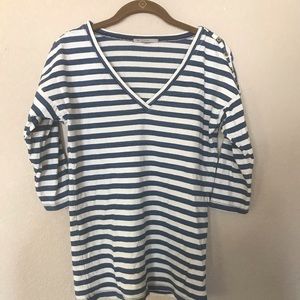 Gap Blue White Stripped Tee Size XS